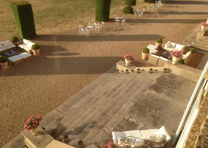 Chateau De Saint Trys Bed & Breakfast *