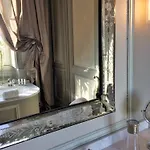 Nocleg ze śniadaniem Chateau De Saint Trys Anse