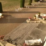 Chateau De Saint Trys Nocleg ze śniadaniem *